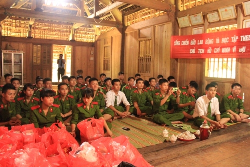 Học viên Học viện CSND tổ chức chuyến thiện nguyện tại vùng Lang Chánh - Thanh Hóa